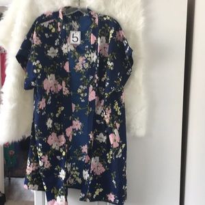 Floral Kimono / Duster / Cardigan